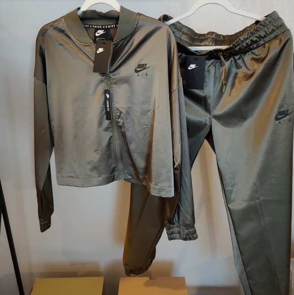 #NIKE 2pc #Military #green satin #jogger and #crop #jacket size #Large - Picture 1 of 8